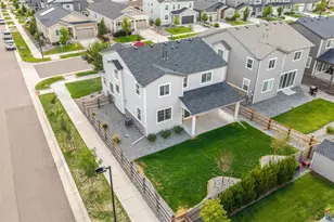 24281 E 40th Ave, Aurora, CO 80019 - Photo 32