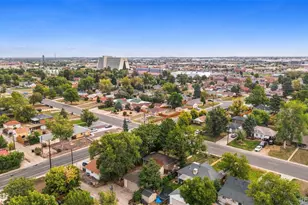 3395 N Oneida St, Denver, CO 80207 - Photo 16