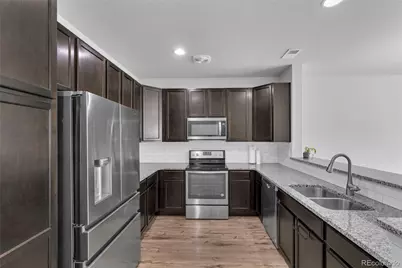 1756 S Buchanan Circle, Aurora, CO 80018 - Photo 6