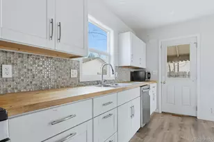 1170 Elmira St, Aurora, CO 80010 - Photo 12