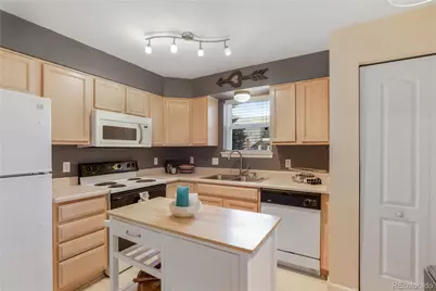 1638 S Deframe Street #A1, Lakewood, CO 80228 - Photo 10