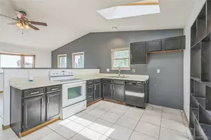 18 Clover Circle, Colorado Springs, CO 80906 - Photo 2