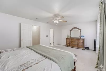 588 S Mobile Place, Aurora, CO 80017 - Photo 8