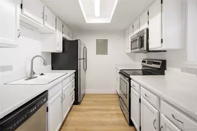 18494 E Kepner Place #207, Aurora, CO 80017 - Photo 4