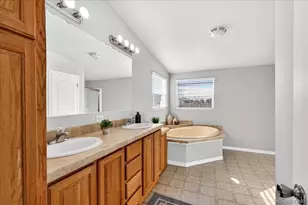 689 Willow Dr, Brighton, CO 80603 - Photo 14