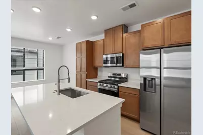 2060 S Holly Street #2, Denver, CO 80222 - Photo 6