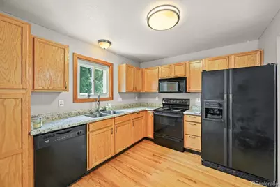 4452 Cornish Way, Denver, CO 80239 - Photo 2