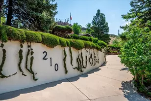 210 Lookout View Ct, Golden, CO 80401 - Photo 2