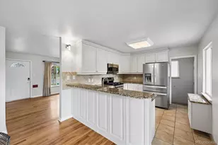 1600 S Dahlia St, Denver, CO 80222 - Photo 10