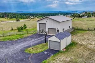 20220 Elk Creek Dr, Colorado Springs, CO 80908 - Photo 2