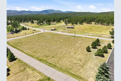 7665 Malamute Drive, Evergreen, CO 80439 - Photo 6