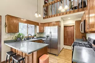 127 S Eagle Cir, Aurora, CO 80012 - Photo 6