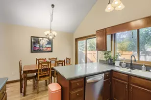 127 S Eagle Cir, Aurora, CO 80012 - Photo 8