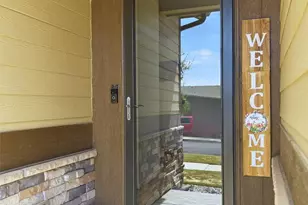 25549 E Archer Ave, Aurora, CO 80018 - Photo 2