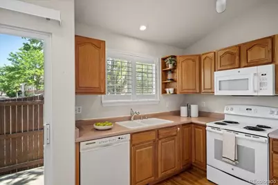 2993 S Yampa Court, Aurora, CO 80013 - Photo 16