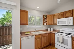 2993 S Yampa Ct, Aurora, CO 80013 - Photo 16