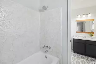 1632 S Rifle St, Aurora, CO 80017 - Photo 12