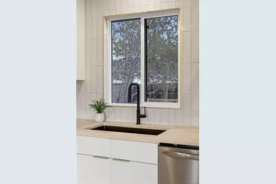 9458 Flower Street, Broomfield, CO 80021 - Photo 10