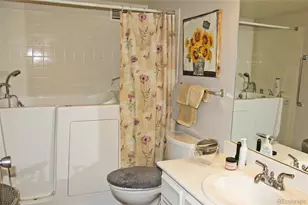 14050 E Linvale Pl, Aurora, CO 80014 - Photo 16