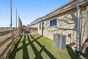 3643 Dexter St, Denver, CO 80207 - Photo 30