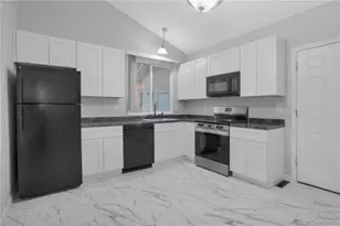 4464 Dumas Ct, Denver, CO 80239 - Photo 10