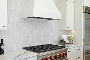 36 Glenmoor Dr, Englewood, CO 80113 - Photo 4