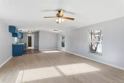 435 N 35th Avenue, Greeley, CO 80631 - Photo 4