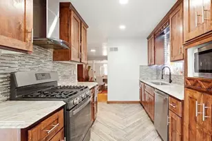 883 S Quieto Way, Denver, CO 80223 - Photo 10