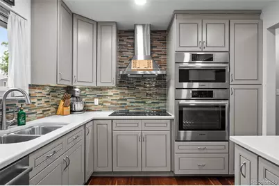 5049 Uvalda Street, Denver, CO 80239 - Photo 8