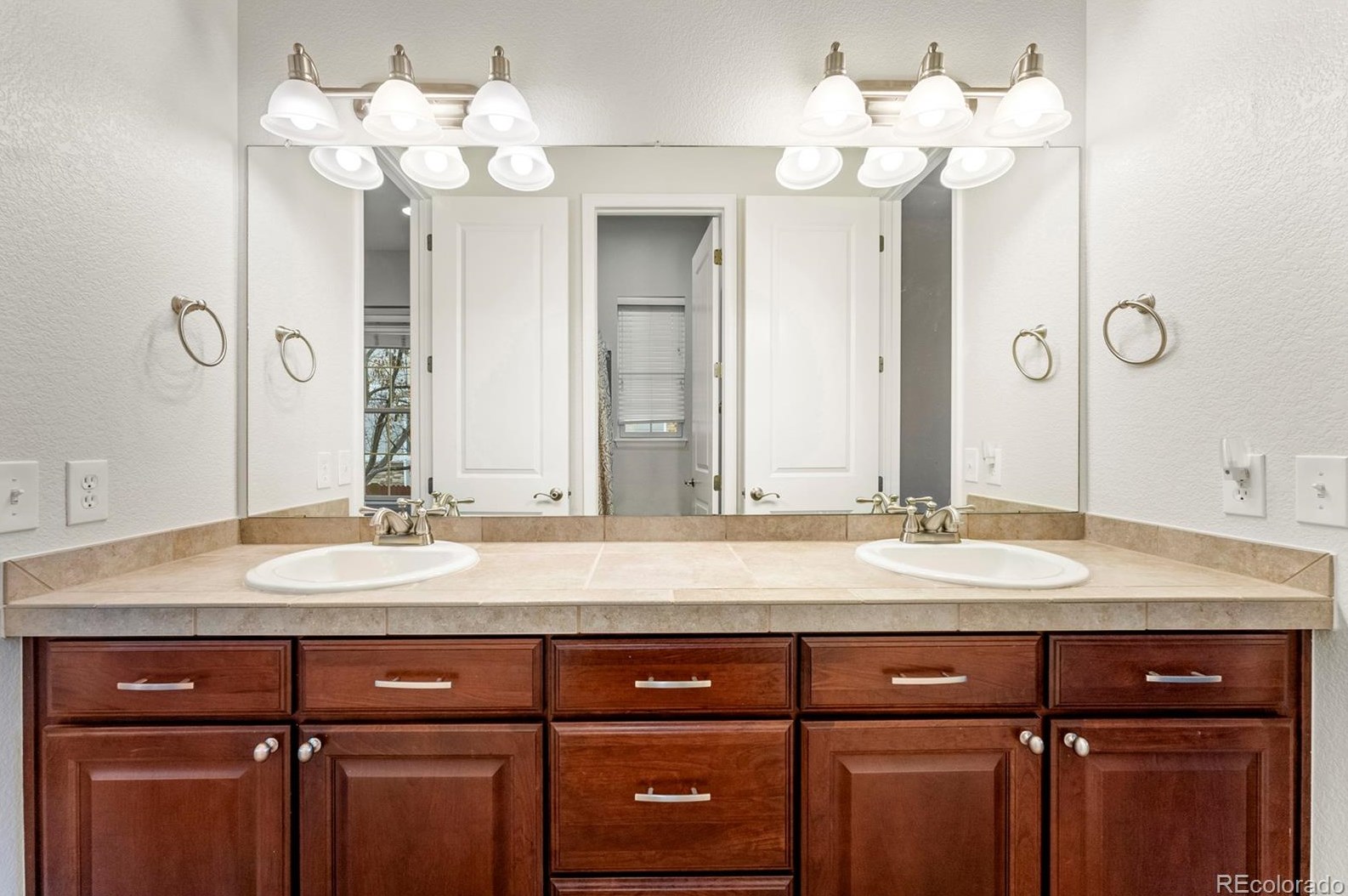 8355 Estes St, Littleton CO  80128-6286 exterior