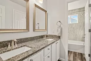 2822 Signal Creek Dr, Thornton, CO 80241 - Photo 18