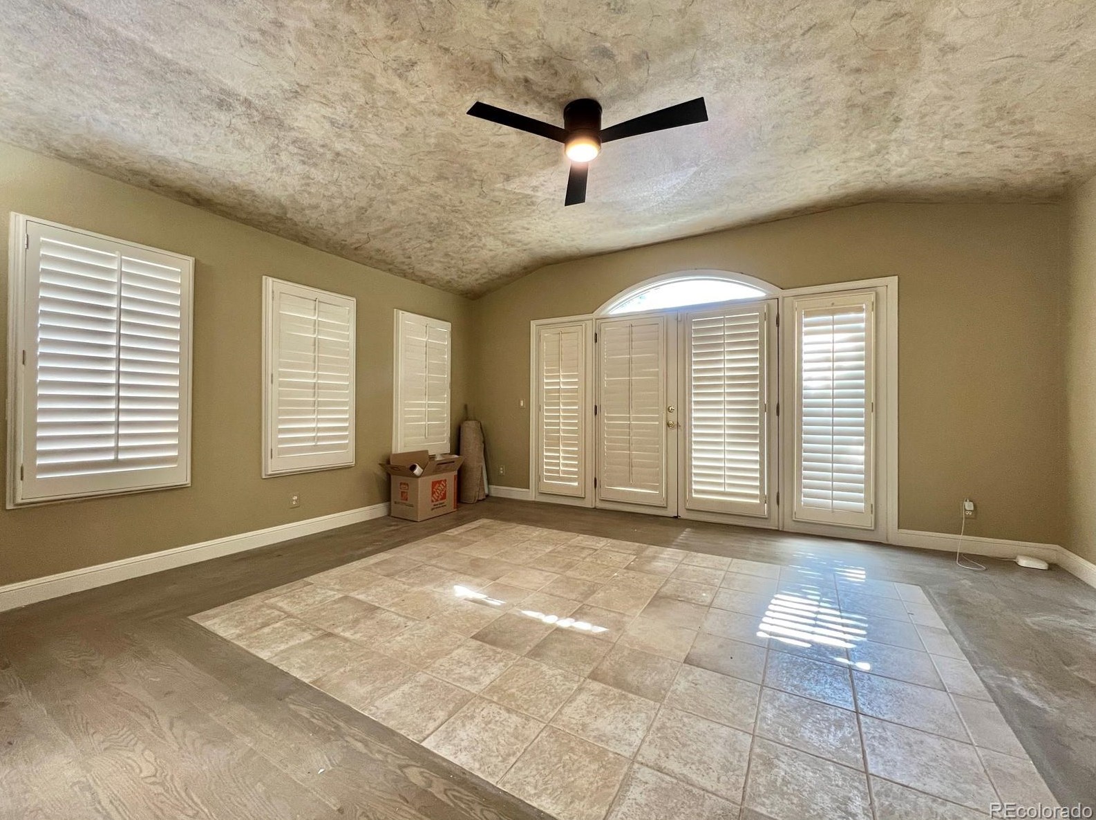 1618 Downing St, Denver CO  80210-2739 exterior