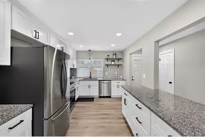 7228 S Vine Court, Centennial, CO 80122 - Photo 6