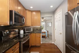 7929 S Buchanan Way, Aurora, CO 80016 - Photo 10