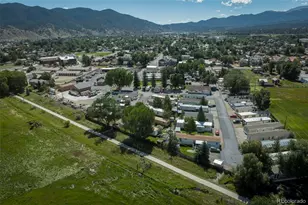 910 J St, Salida, CO 81201 - Photo 20