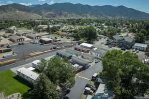 910 J St, Salida, CO 81201 - Photo 18