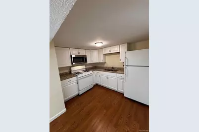 1165 Akron, Aurora, CO 80010 - Photo 4