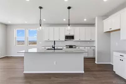 24382 E Atlantic Drive, Aurora, CO 80016 - Photo 2