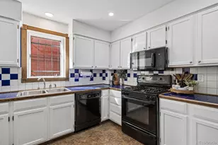 2144 N Franklin St, Denver, CO 80205 - Photo 12