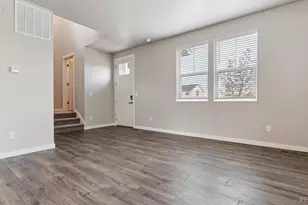 711 N Tempe St, Aurora, CO 80018 - Photo 4