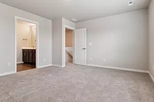 711 N Tempe St, Aurora, CO 80018 - Photo 18