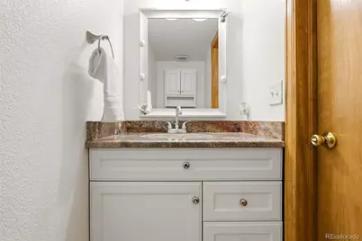 19781 E Vassar Avenue, Aurora, CO 80013 - Photo 12