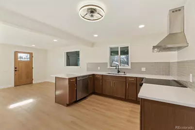 6097 S Elizabeth Way, Centennial, CO 80121 - Photo 10