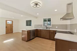 6097 S Elizabeth Way, Centennial, CO 80121 - Photo 10