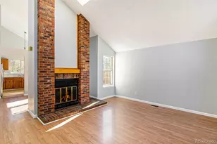 752 S Granby Cir, Aurora, CO 80012 - Photo 4