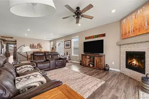 8188 S Yantley Ct, Aurora, CO 80016 - Photo 8