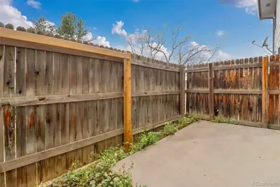 1329 S Chambers Circle #B, Aurora, CO 80012 - Photo 8