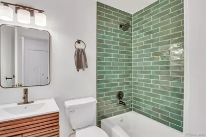 1329 S Chambers Circle #B, Aurora, CO 80012 - Photo 26