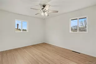 7852 Saulsbury St, Arvada, CO 80003 - Photo 20