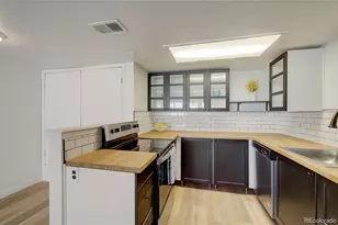 17074 E Tennessee Dr, Aurora, CO 80017 - Photo 8